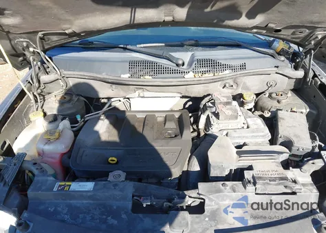 2015 Jeep Compass Latitude z USA, uszkodzony, nr VIN 1C4NJDEB8FD162559